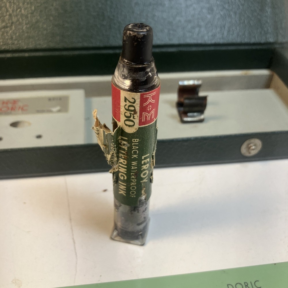 K&E KEUFFEL & ESSER DORIC DRAFTING LETTERING SET MODEL 8915 W/ CASE