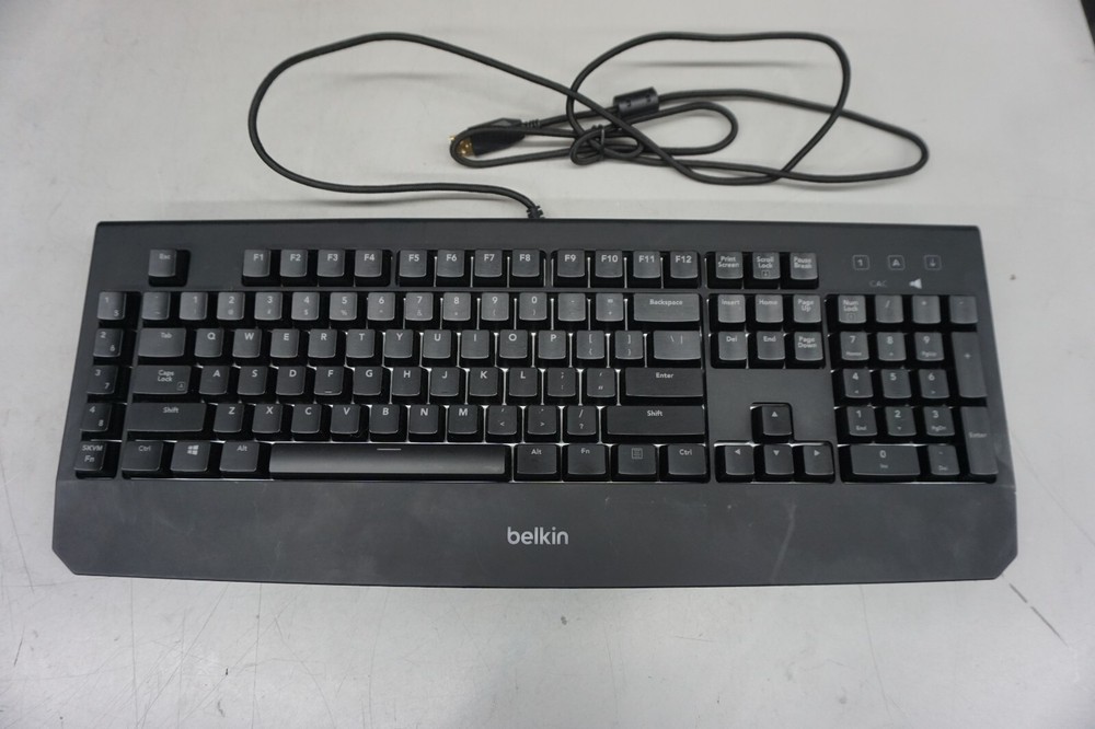 Belkin F1DN008KBD KVM Remote Control with Integrated Keyboard