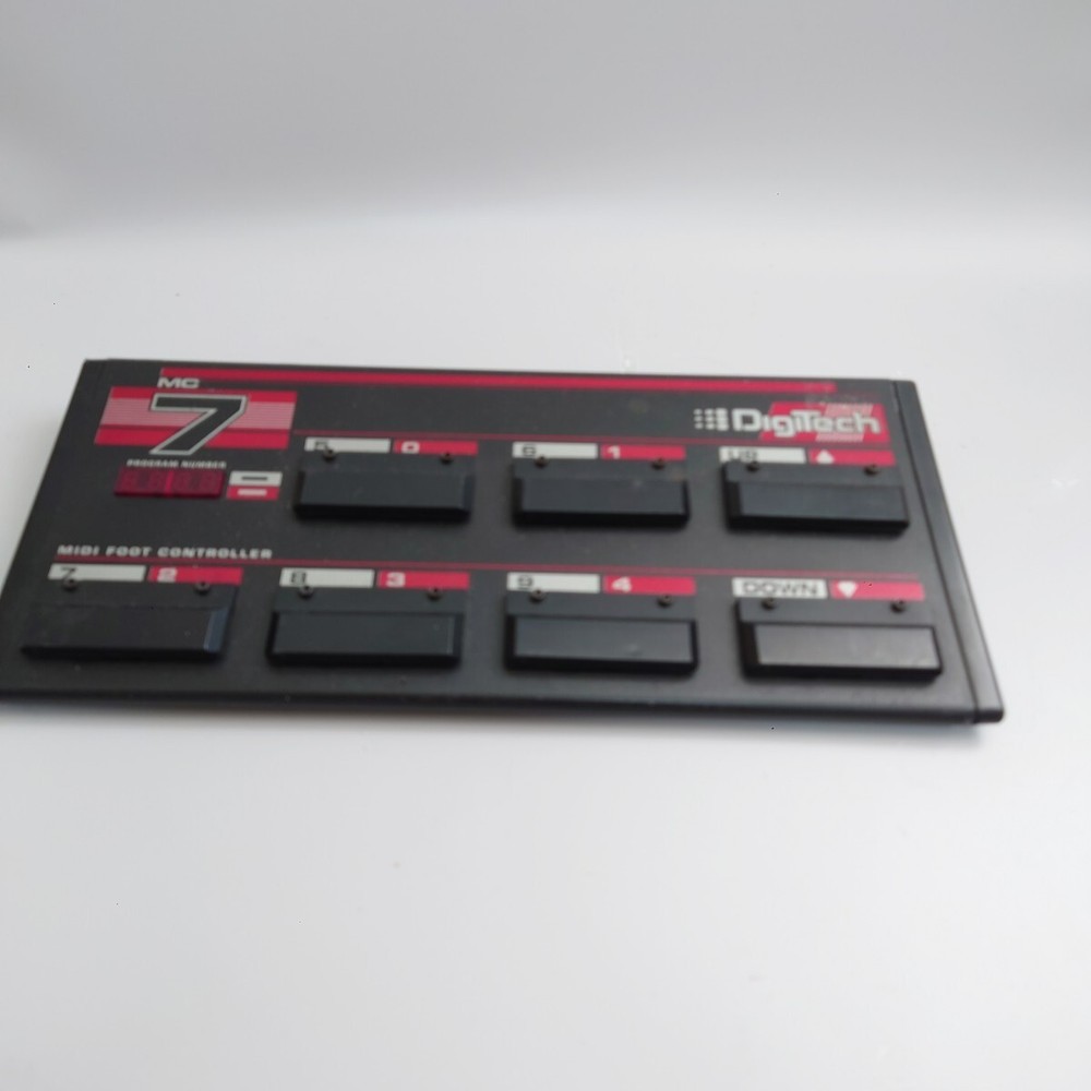 Digitech MC7 MIDI Foot Controller Unteste