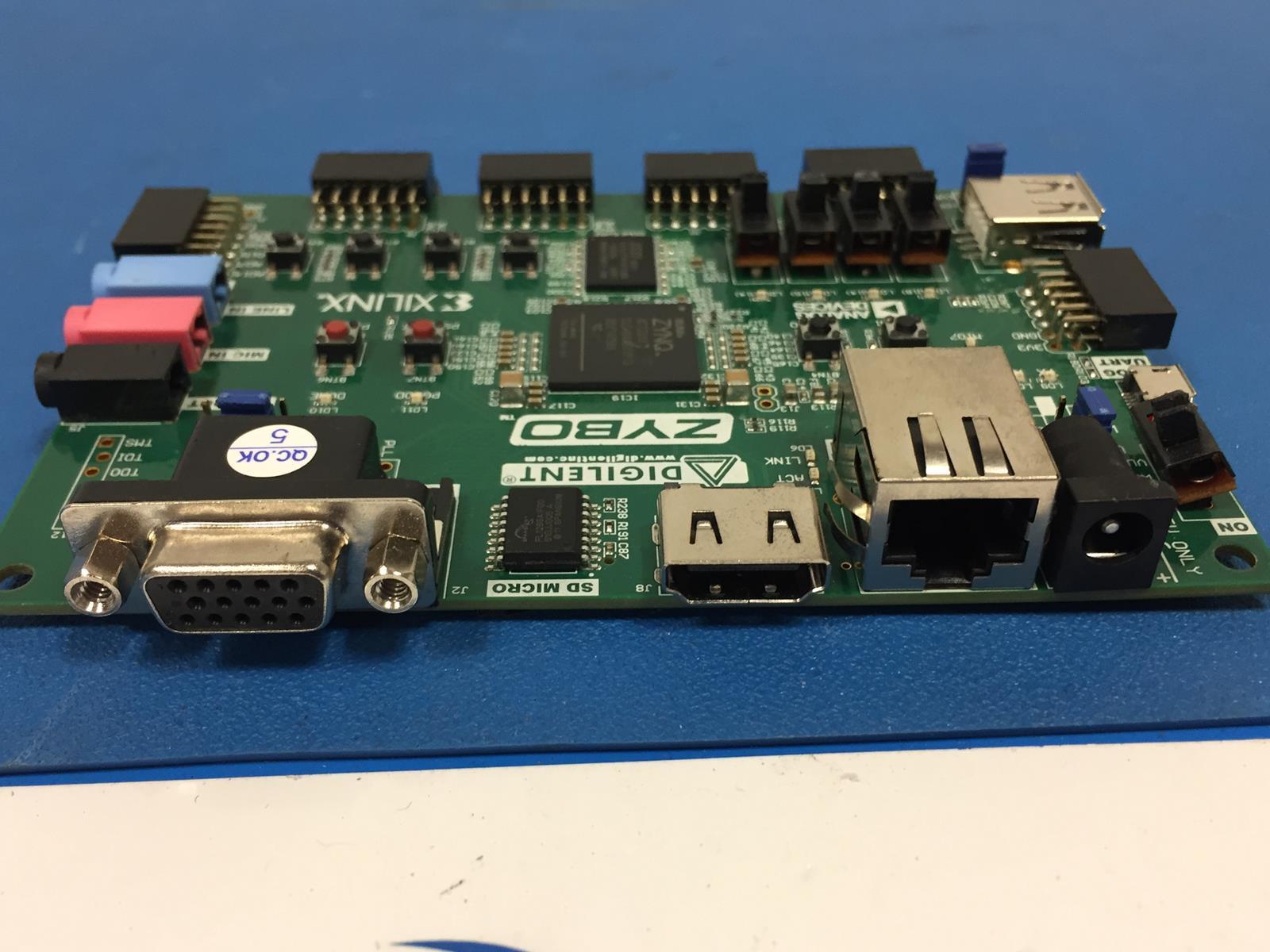 DIGILENT ZYBO ZINQ XC7Z010