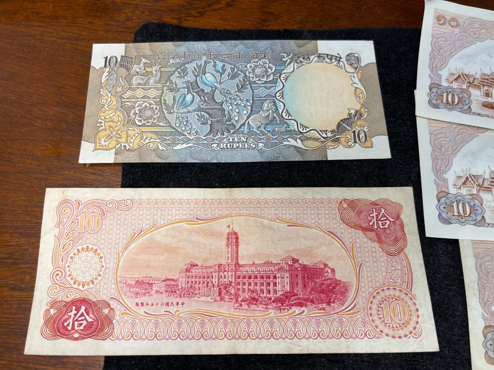 Assorted Asian Countries Banknotes Lot