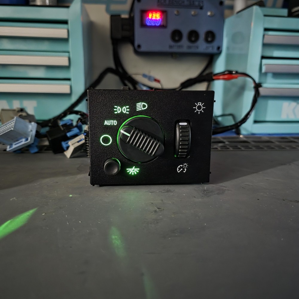 03-06 Headlight Switch Silverado Sierra YOUR CHOICE LED Custom Dimmer Lighting