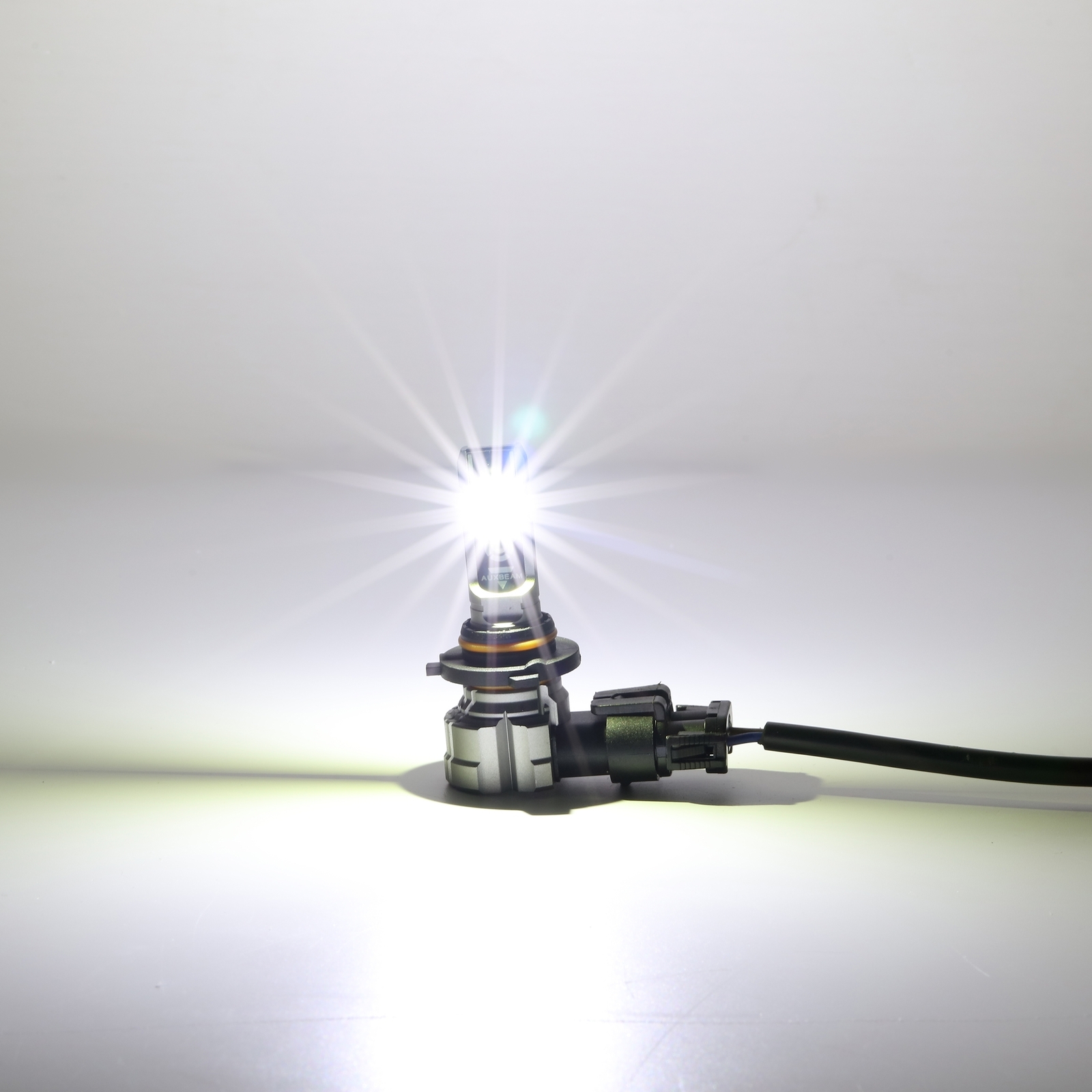 AUXBEAM H10 LED Fog Light Driving Bulbs 9145 9140 White 6000K Super Bright 120W