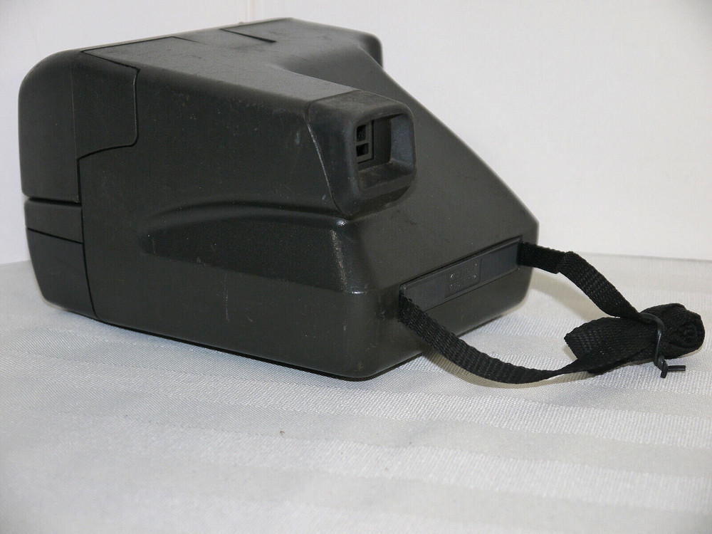 Polaroid One Step 600 Instant Camera with Manual & Case Flash Tested