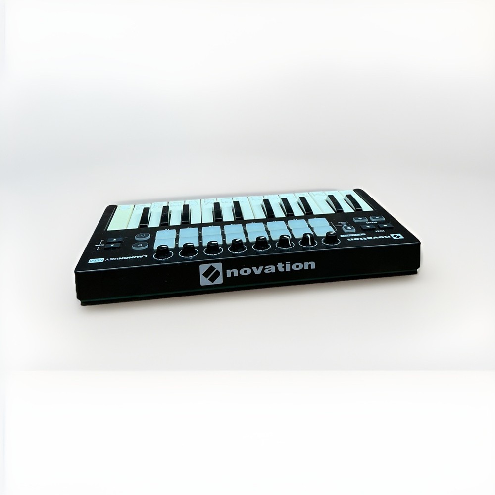 Novation Launchkey Mini MK2 USB MIDI Keyboard Controller