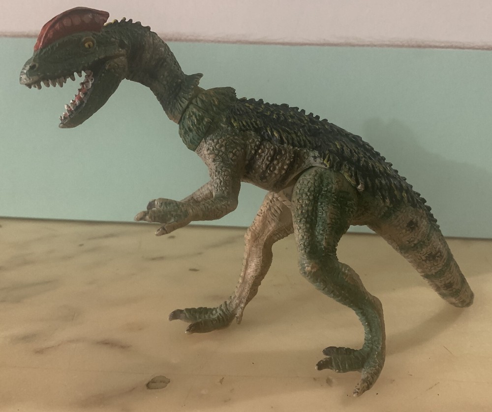DINOSAUR BULLY DILOPHOSAURUS