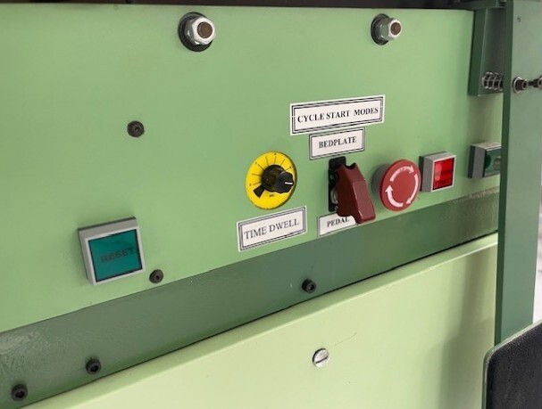 Speed-Nip SN-205 Book Compressor