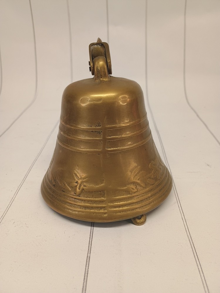 Vintage Solid Brass Wall Mount Dinner Bell Farm School Rustic Antique Style
