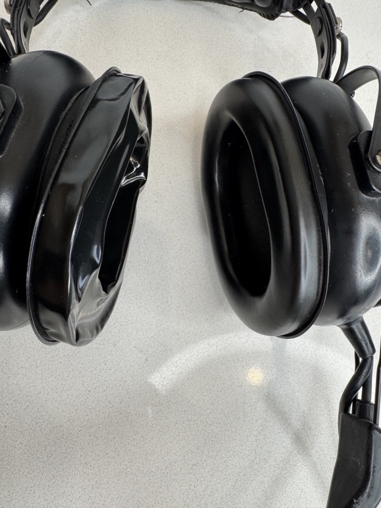 Flightcom Classic Aviation Headset Black | Model 4DLX