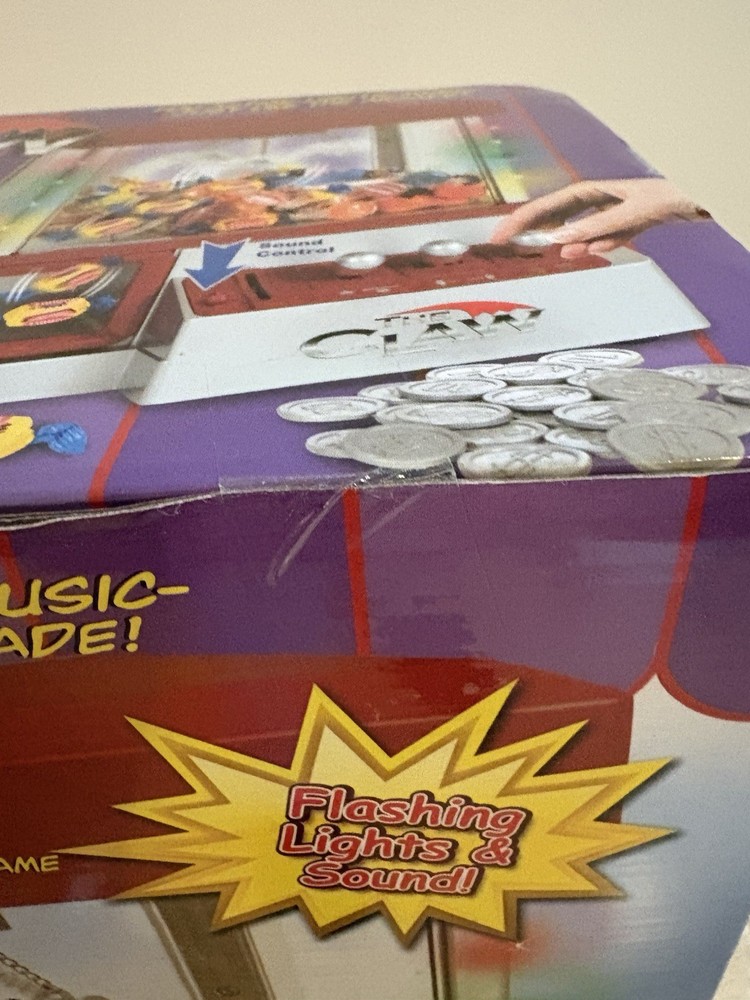 Arcade Claw Machine Candy Grabber