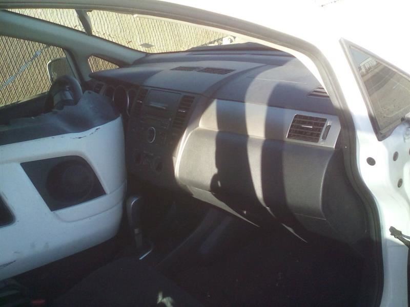 Stabilizer Bar Front Hatchback Fits 07-12 VERSA 166443