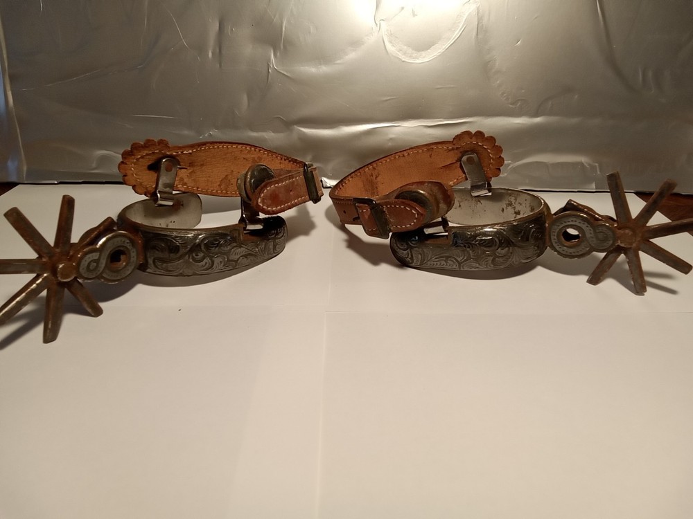 Western cowboy Spurs