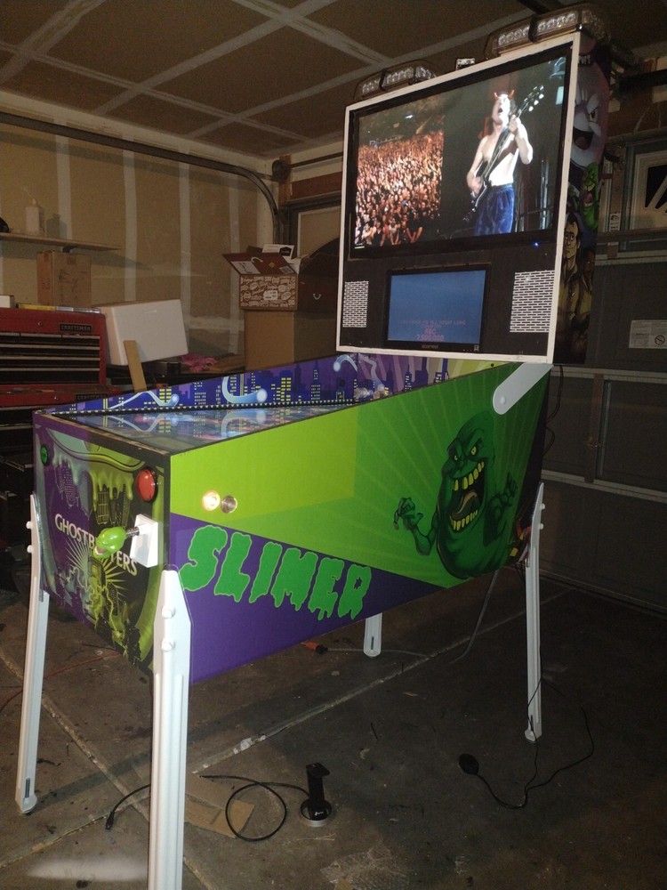 Full Sized Custom built Virtual Pinball Table - your theme