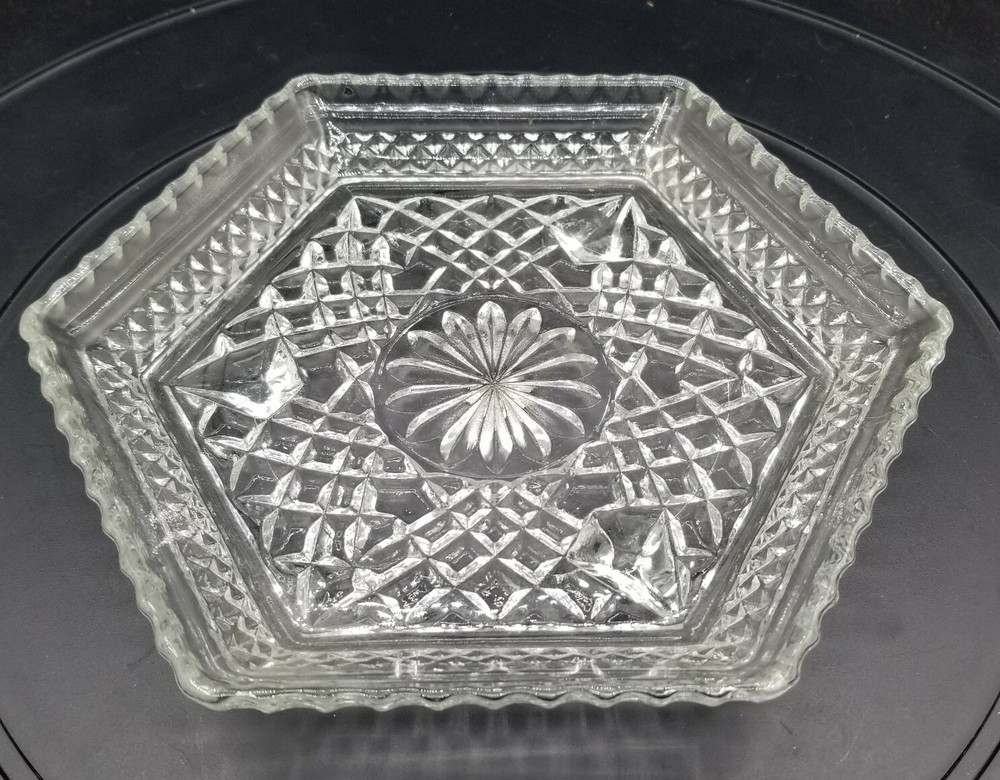 Anchor Hocking WEXFORD CLEAR - FOOTED HEXAGONAL TRAY/DISH