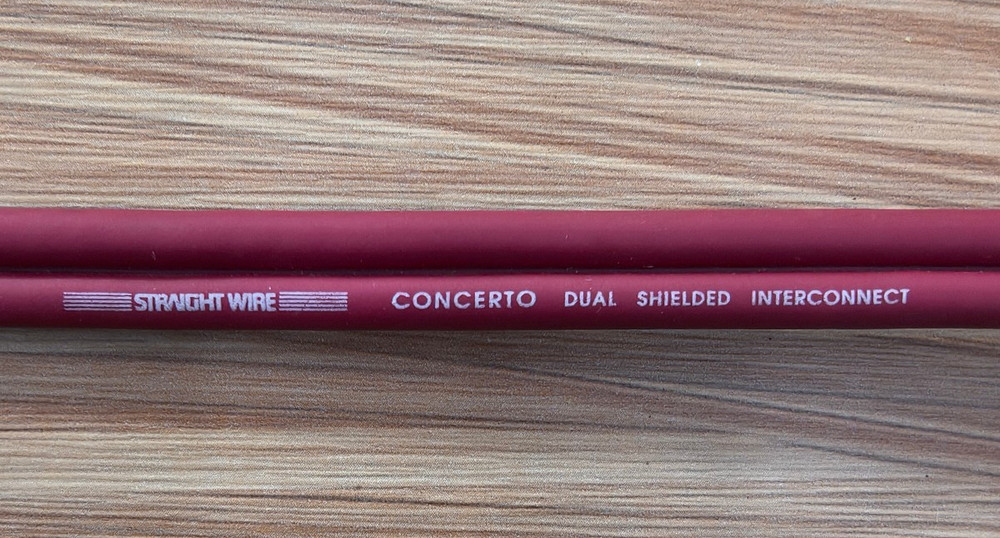 Straight Wire Concerto RCA interconnect cable 1m superb condition
