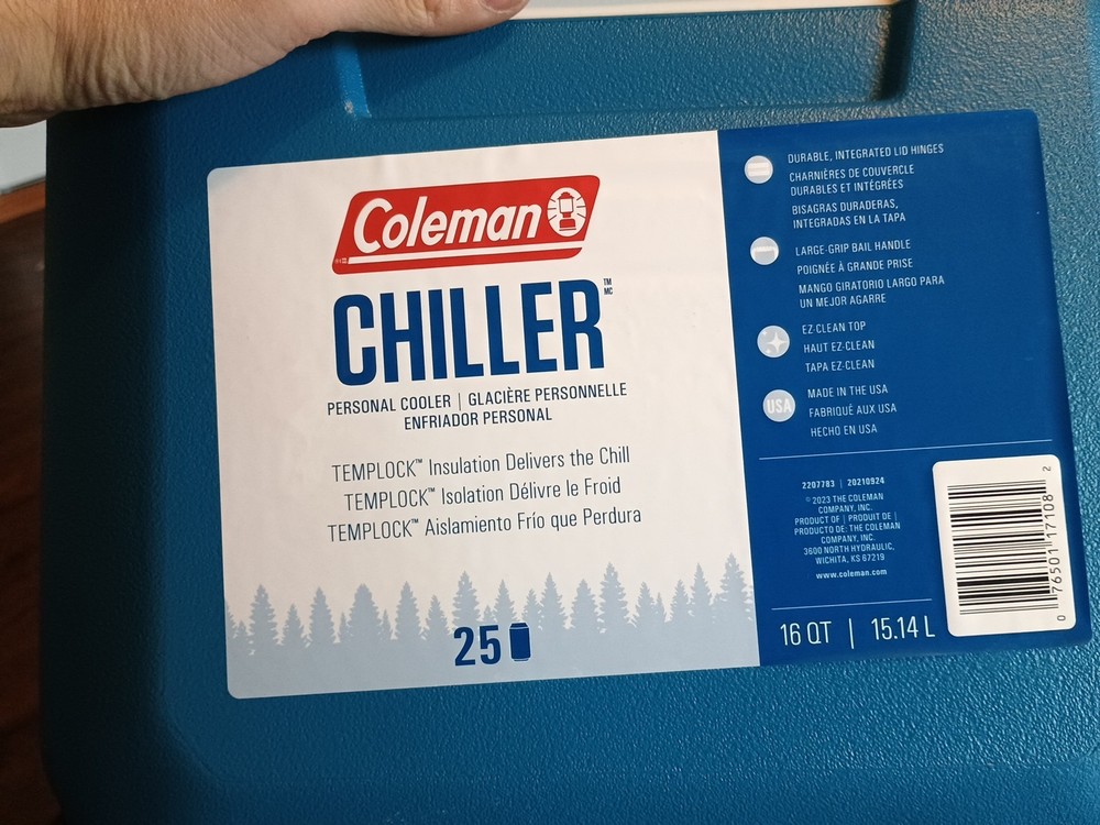 Coleman 16 qt cooler