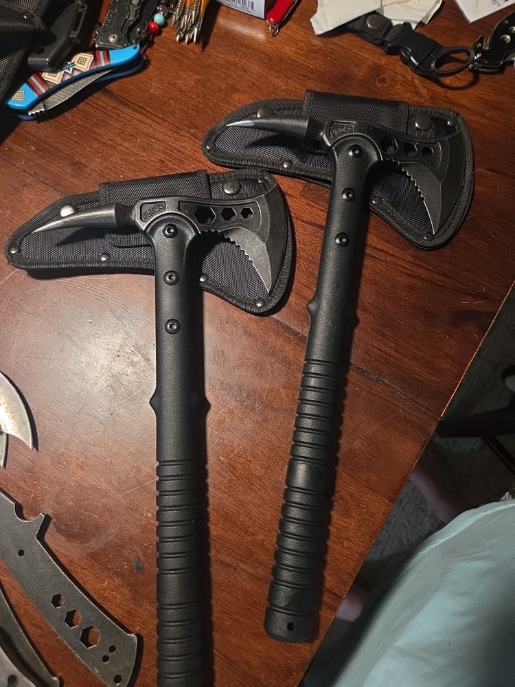 7 Piece Throwing Axe Bundle. Smith & Wesson,& Jxejxo Brands.