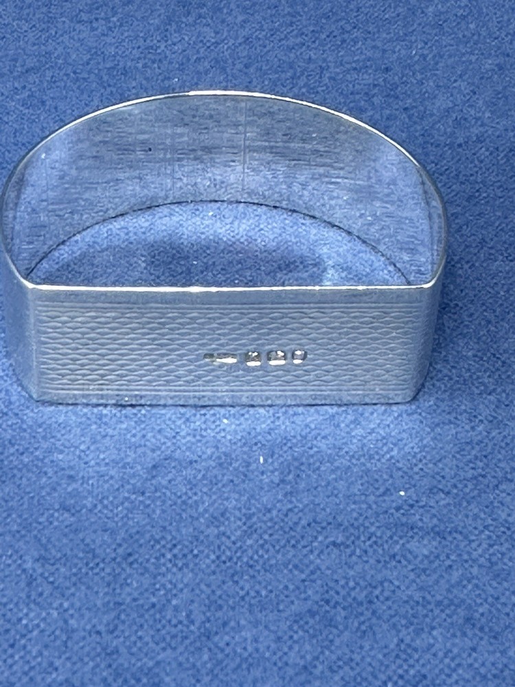BRITISH STERLING NOVELTY NAPKIN RING
