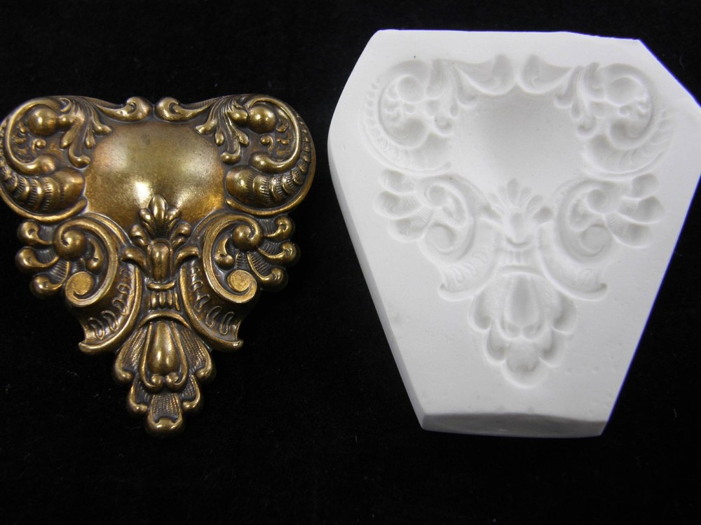 Fleur De Lis Polymer Clay Mold (#MD1065)