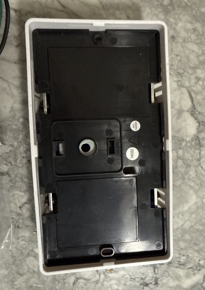 Heath Zenith Wired Door Chime Doorbell Kit