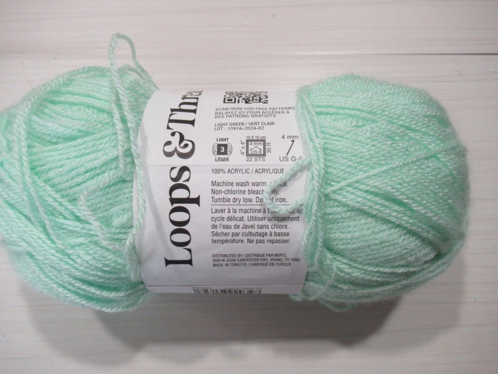 Loops And Threads Snuggly Wuggly Light Green