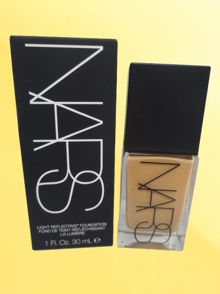 NARS LIGHT REFLECTING FOUNDATION MEDIUM 5 VALENCIA 1 OZ BOXED