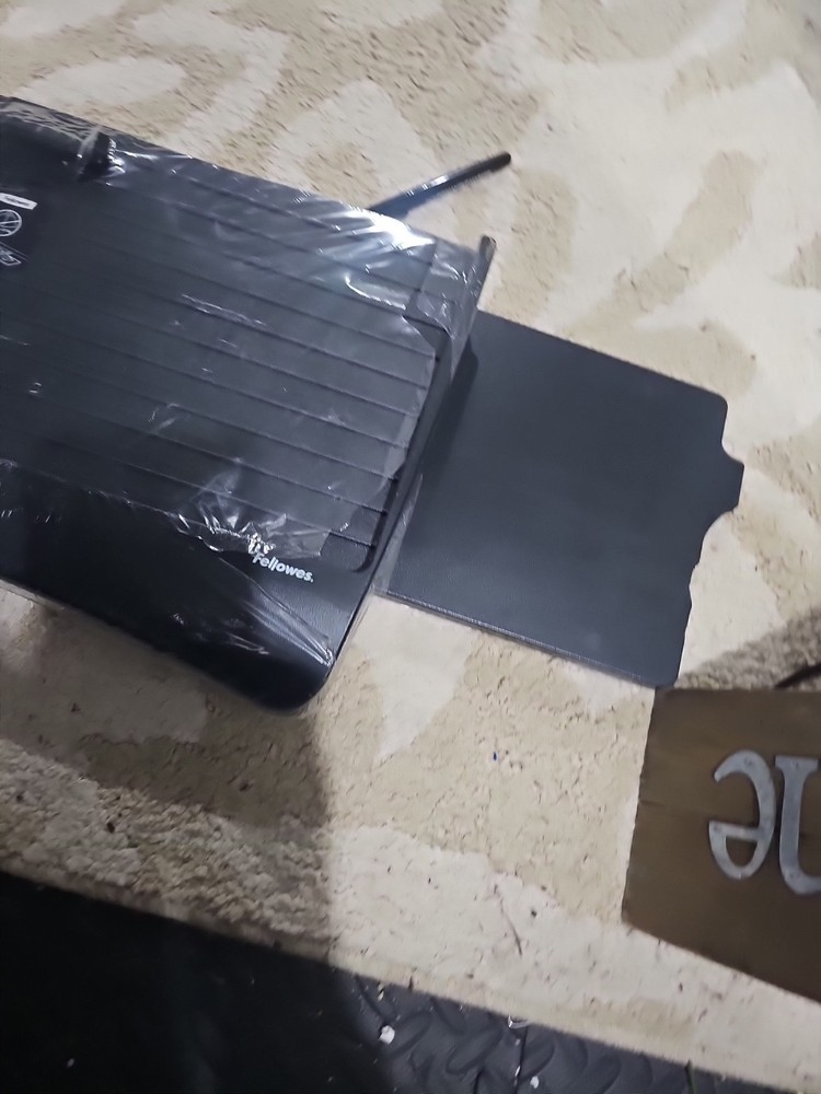 Fellowes Mounting Adjustable Keyboard Tray