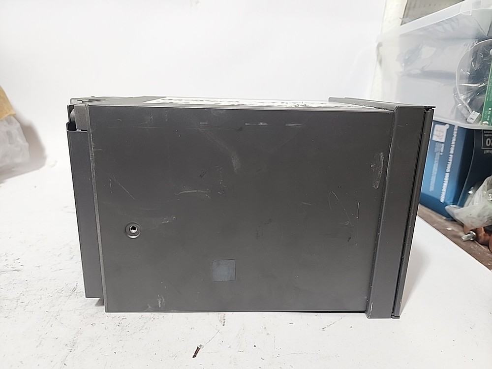 Yokogawa 436002, uR1000 Chart Recorder E1