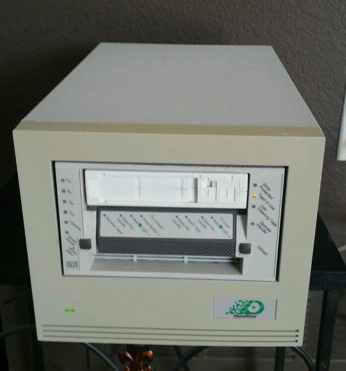 Rare Datastor XT Tabletop External SCSI Tape Drive