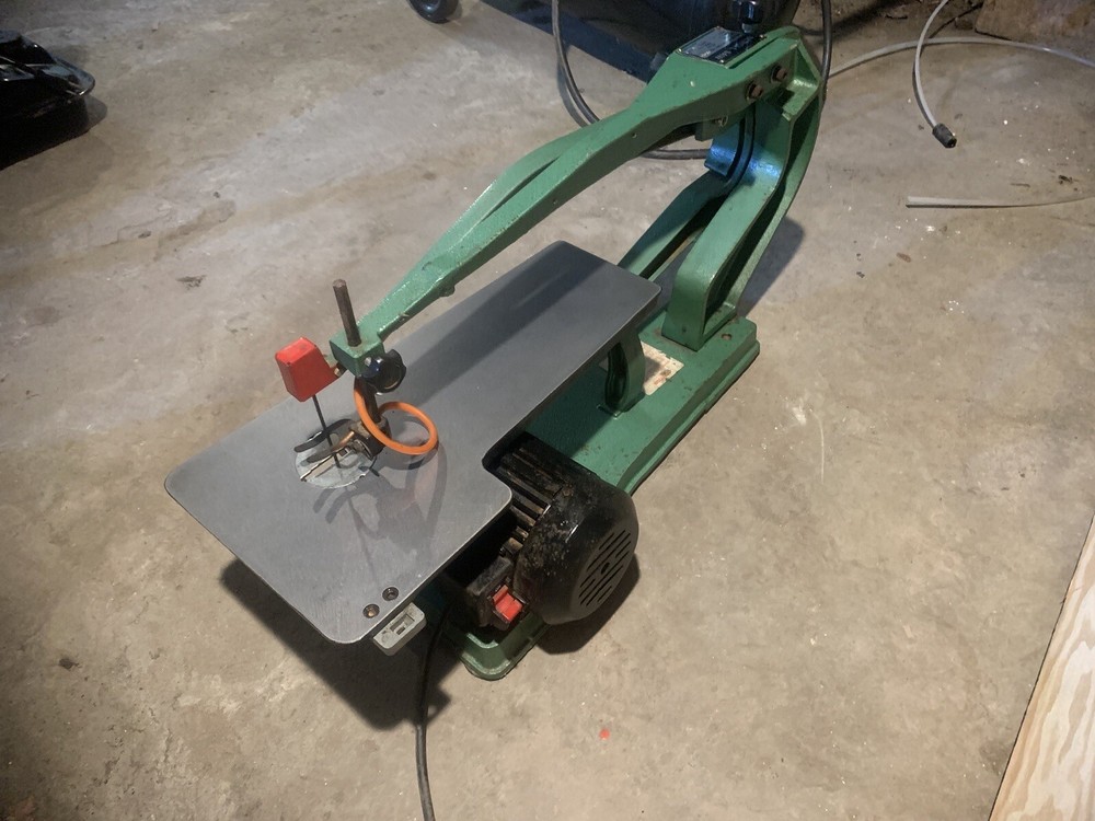 Grizzly G1060 22’’ Scroll Saw