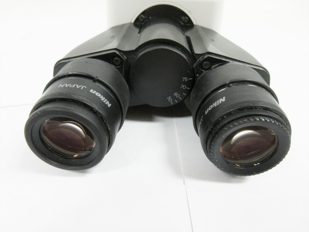 NIKON MICROSCOPE BINOCULAR HEAD ADJUSTABLE 2X CFI 10X/22 OPTICS ECLIPSE