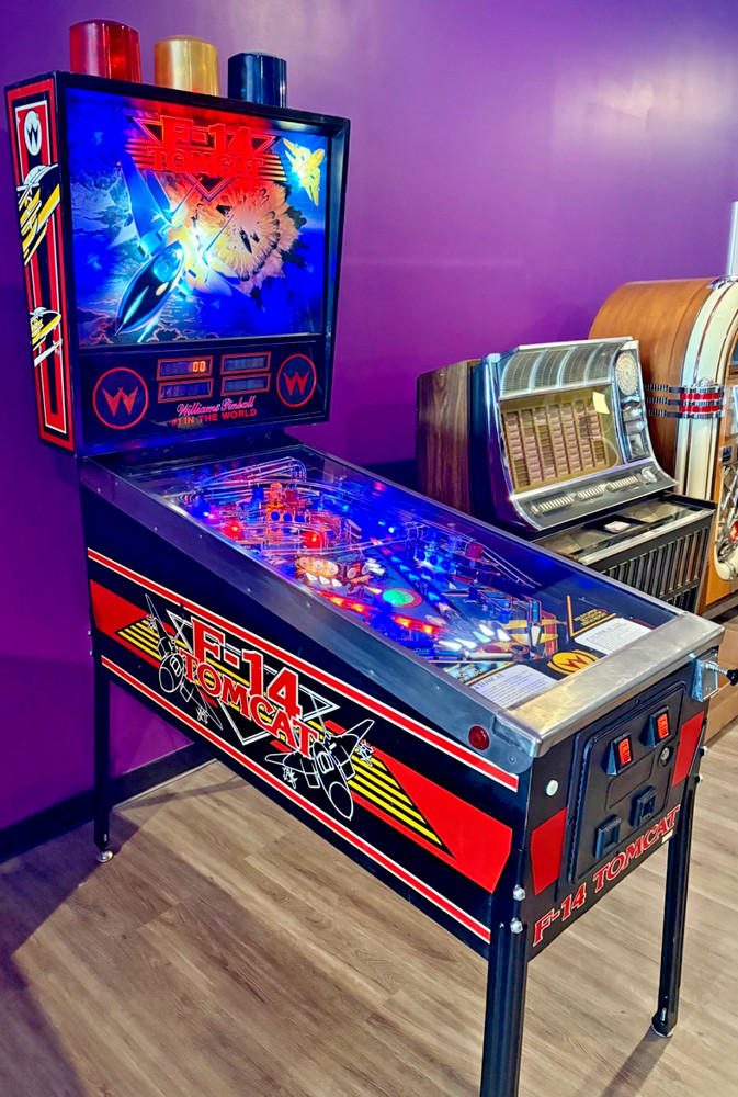 Williams F 14 Tomcat pinball machine  ** SUPPER NICE !! **