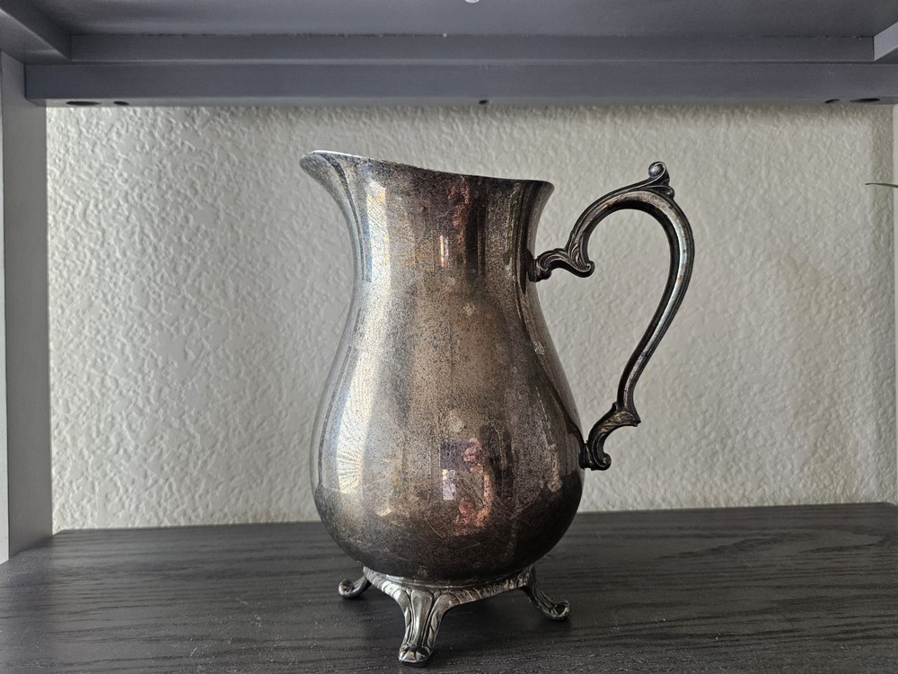 Vintage International Silver Co. footed Water Pitcher Silverplate