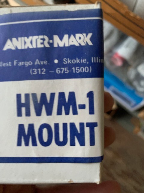HWM1 MARK MOUNT