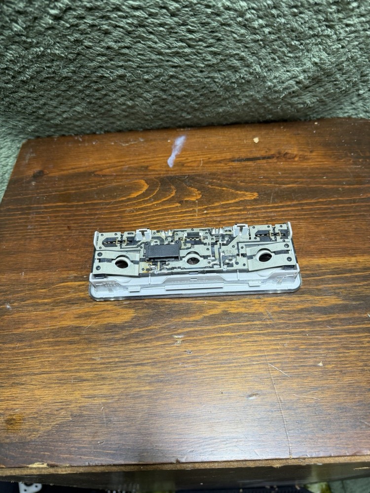 2005 BMW E46 Overhead Lamp