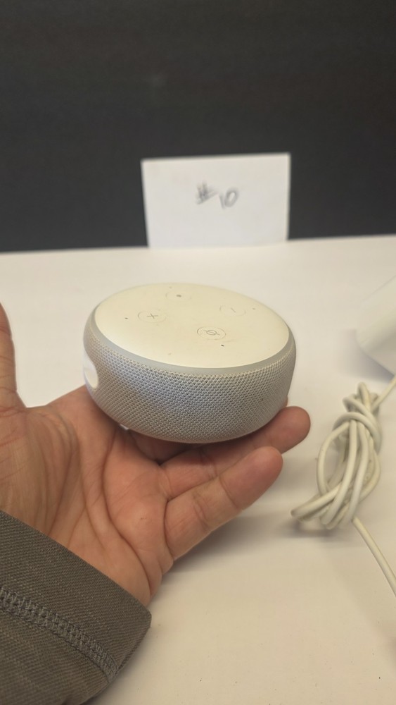 Amazon Echo Dot 3rd Gen Smart Speaker C78MP8