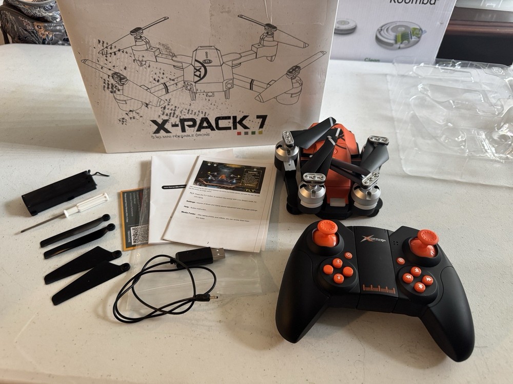 X-PACK 7 2.4 G Mini Foldable Drone