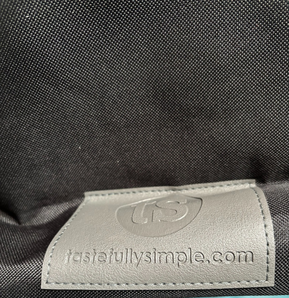 Tastefullysimple "keep it cool" cooler bag