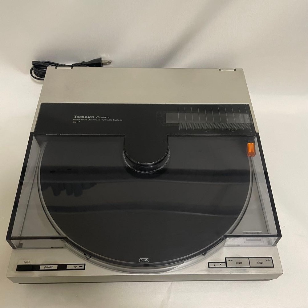 Technics SL-7 Turntable Linear Tracking Quartz Direct Drive Manual Fully Works