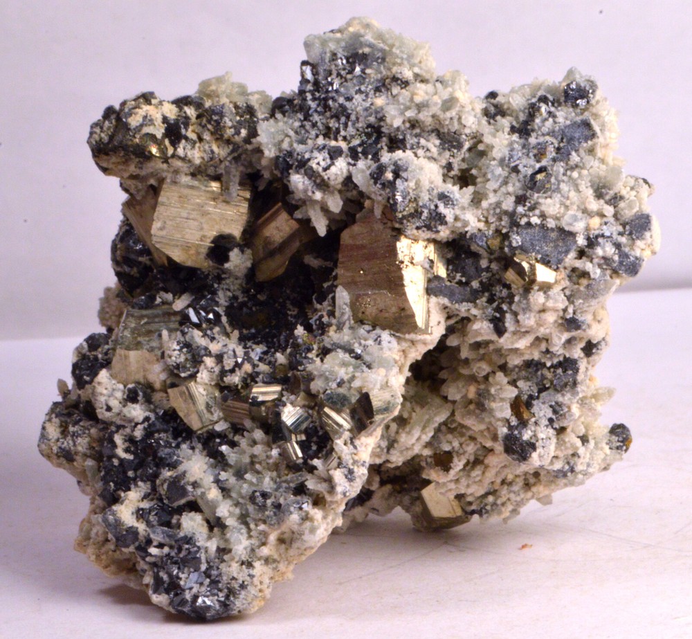 #8542 Sphalerite, Calcite, Pyrite - Bulgaria
