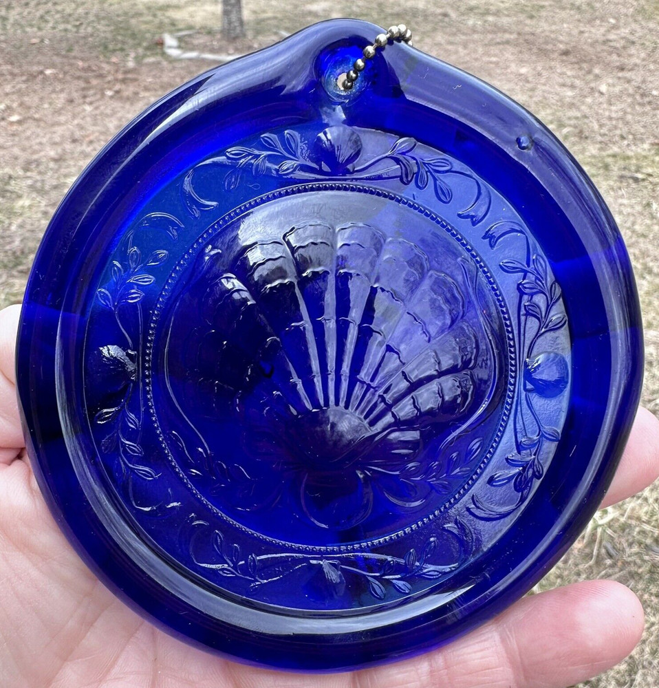 Pairpoint Blue Pressed Glass Shell Suncatcher Hanging Ornament 4 1/4" Cape Cod