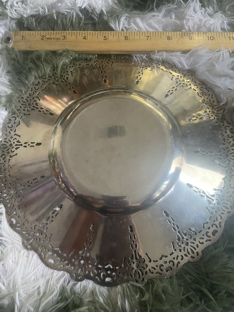 Arras Pattern Benedict Plate 10 3/8" Round Silverplated Serving Plate #2501