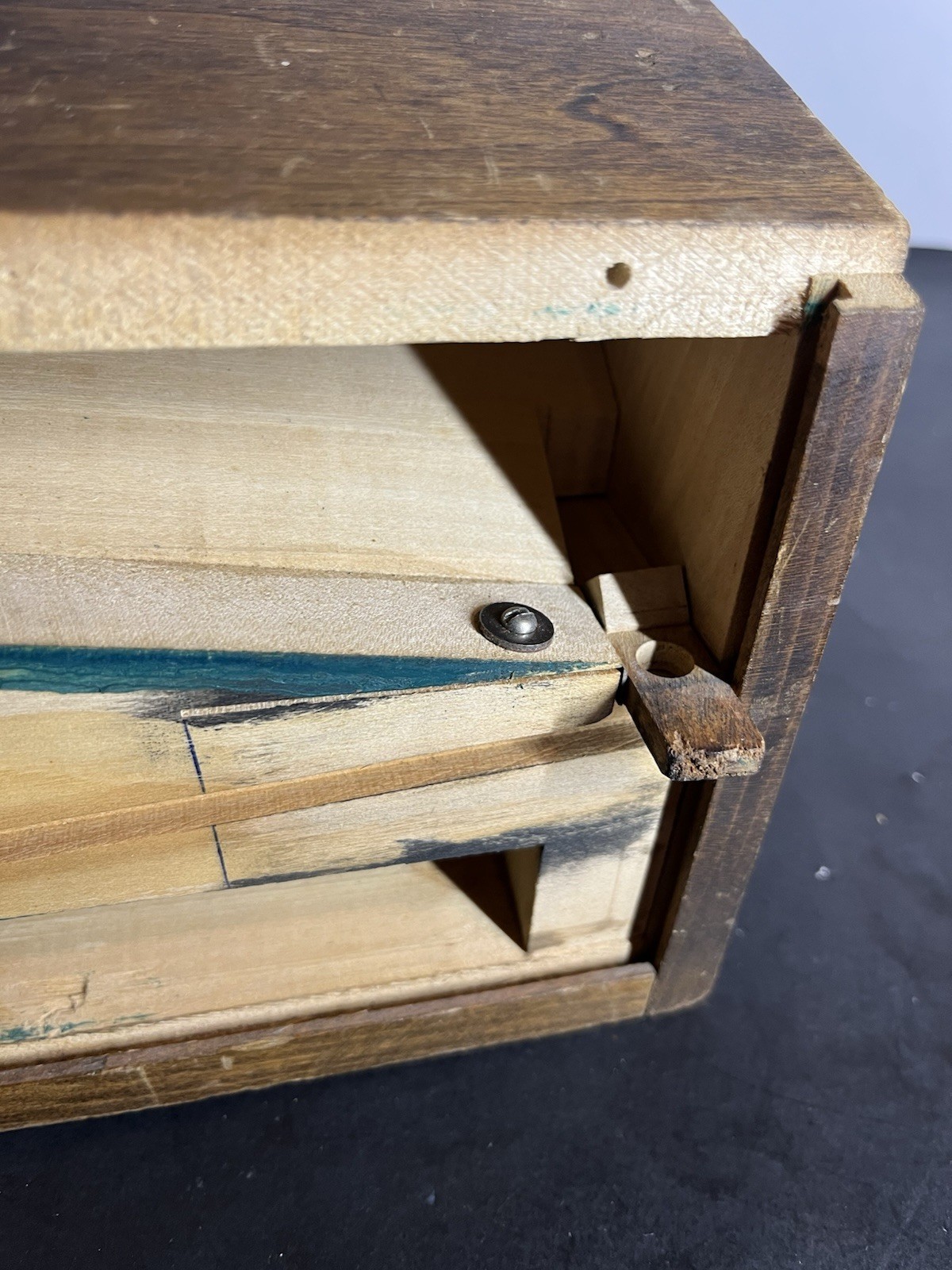 Wooden Small Countertop Trade Simulator. Handmade? Very rare very cool.