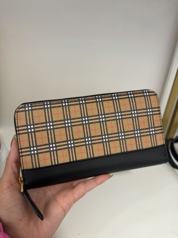 Burberry Wallet New