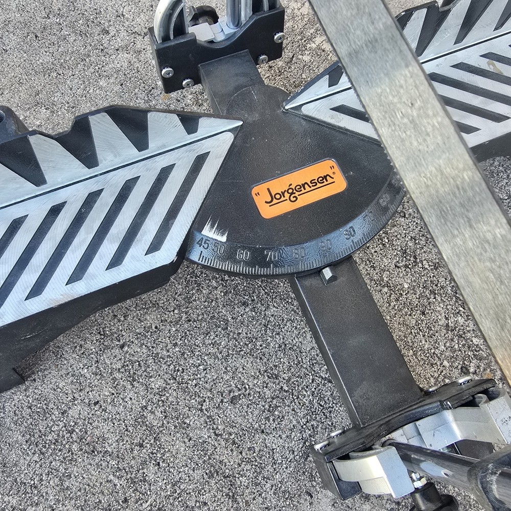 Jorgensen Manual Precision Compound Miter Box with Saw