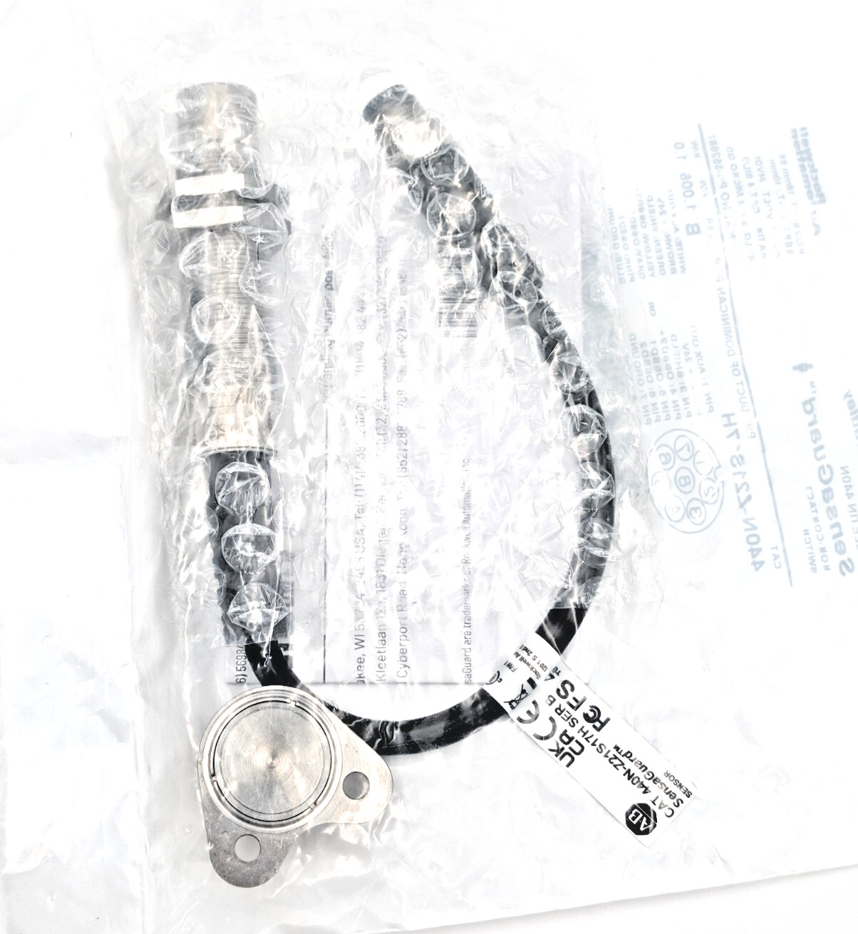 Allen-Bradley 440N-Z21S17H Guardmaster Non Contact Switch SensaGuard Brand New