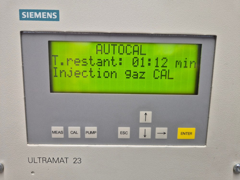 SIEMENS ULTRAMAT 23 Gas Analyzer