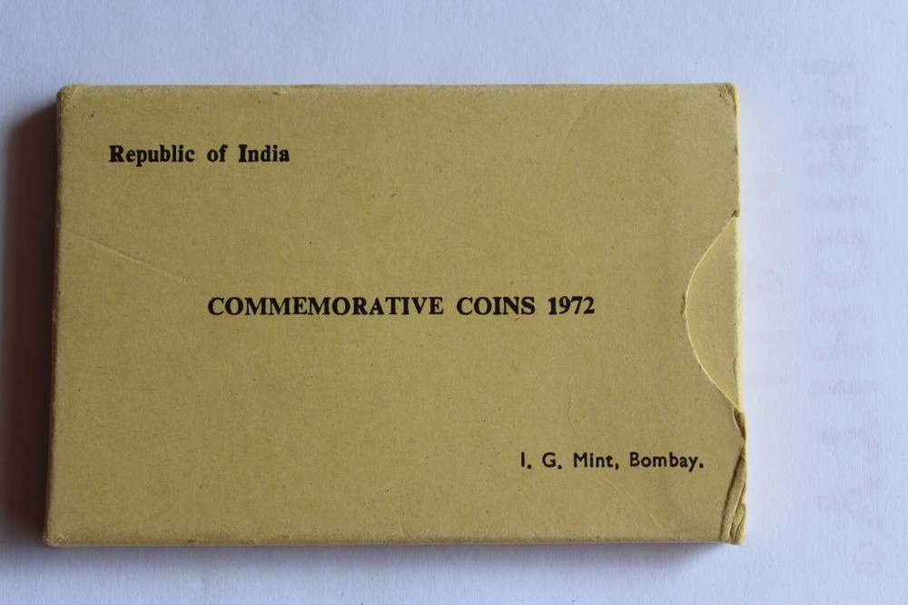 1972 India Set 2 Coins, original packaging