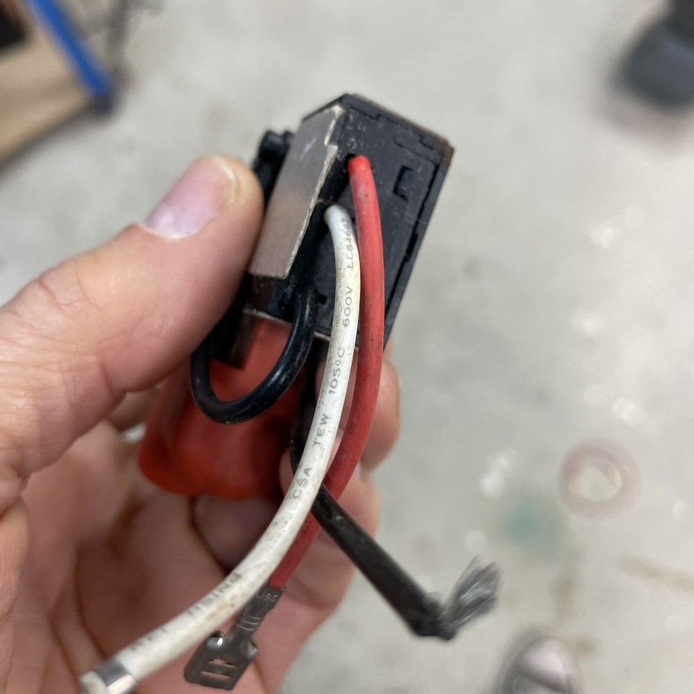 DGD-1208 TIGGER SWITCH ASSEMBLY SWITCH