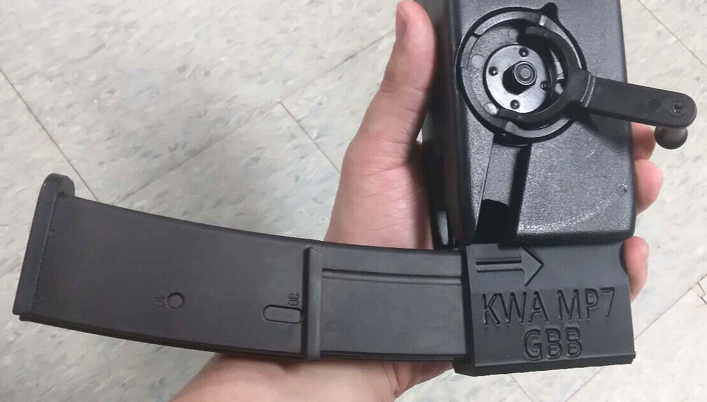 KWA MP7 Airsoft GBB Odin Speedloader Adapter (Black)